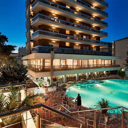 Hotel Gambrinus - Valentini Family Village Bellaria-Igea Marina Dış mekan fotoğraf