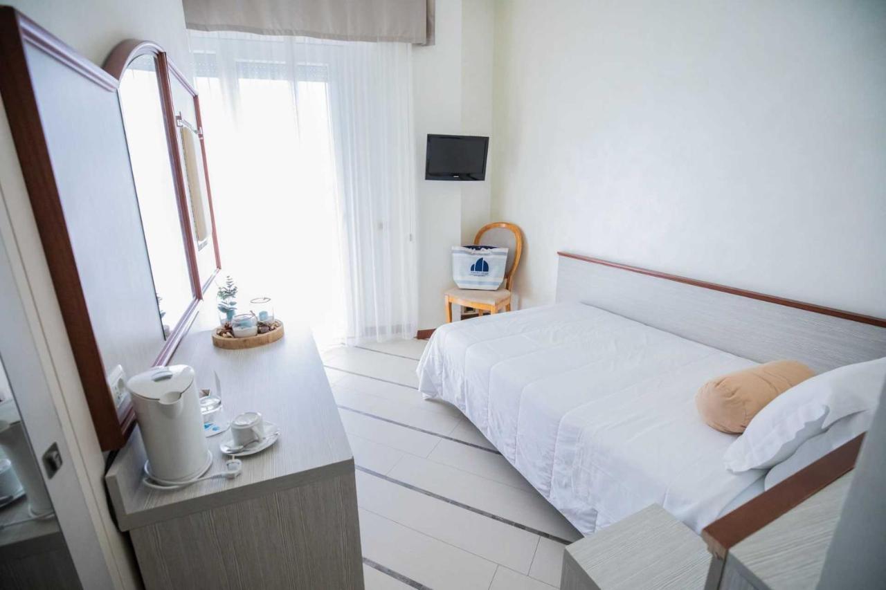 Hotel Gambrinus - Valentini Family Village Bellaria-Igea Marina Dış mekan fotoğraf