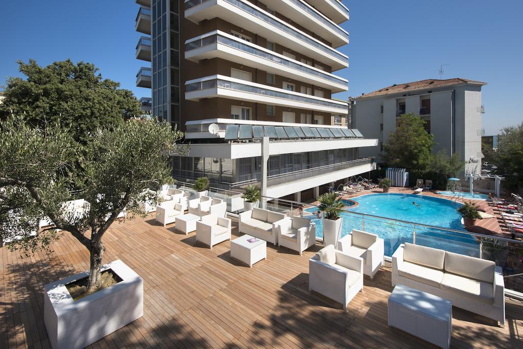 Hotel Gambrinus - Valentini Family Village Bellaria-Igea Marina Dış mekan fotoğraf